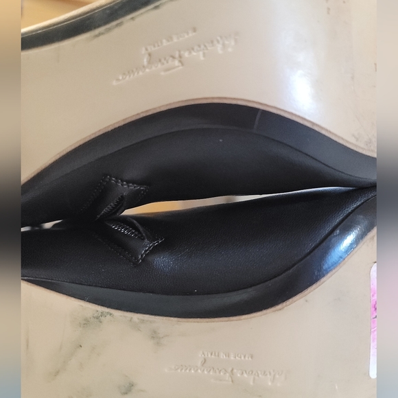 NWOB New Salvatore Ferragamo Brown Almond Tow Heeled Ankle Boots 8 B Perfect! - Picture 6 of 8